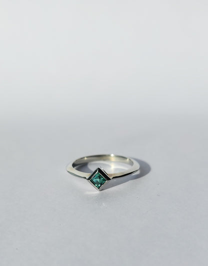 Lauva ring
